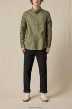 Globe Brand aceituna camisa fundación l/s 68L0T318 ropa - Image 3