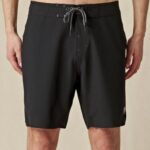 Globe Brand negro cada bañador hinchable 68L0T353 ropa