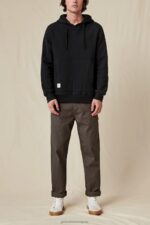 Globe Brand negro sudadera con capucha corpulenta 68L0T323 ropa - Image 6